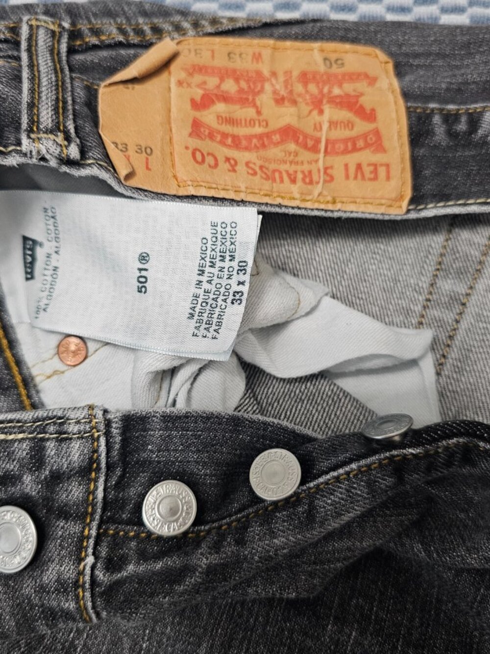 Vintage Levi's 501 Black Denim Silver Button Men's Original Fit Jeans Sz 33 NEW - Picture 4 of 7